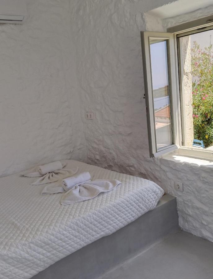 Oniropagida Nisyros Apartments #2 Nikia View Zewnętrze zdjęcie
